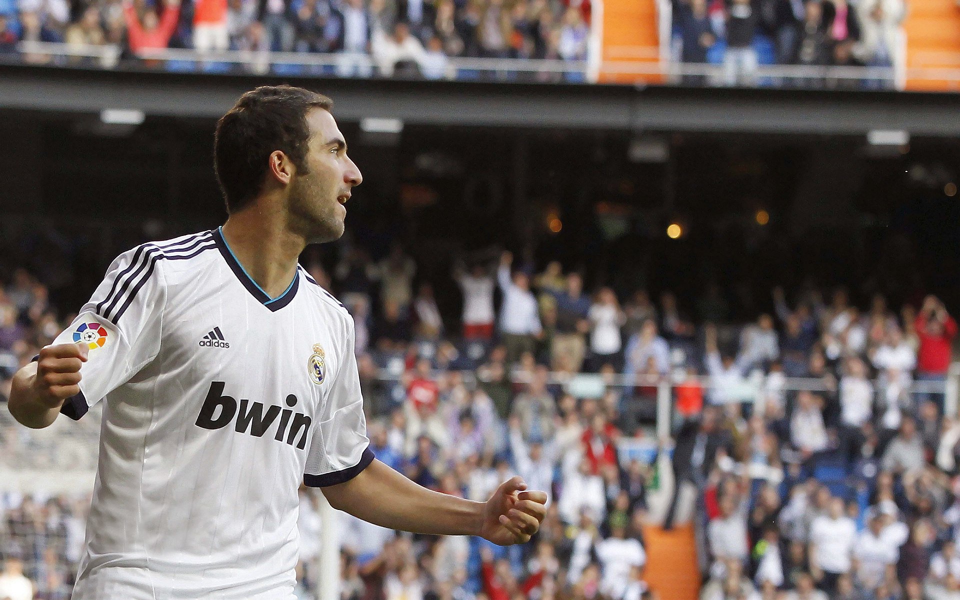 德约科维奇新星战术调整表现突出，FPX前途光明！全场沸腾不已